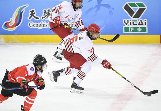 十四冬 | 冰球青年男子组：北京队提前晋级半决赛