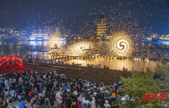 长沙成“00后最爱去的城市”，飞长沙机票预订量比2019年增四成