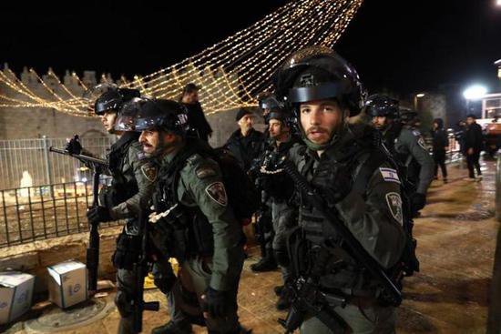 地球局|巴以爆发冲突，<em>黎巴嫩为何</em>也跟以色列打起来了