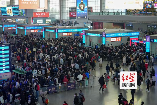 春节假期 铁路成都局累计发送旅客644.76万人次 单日客流创新高