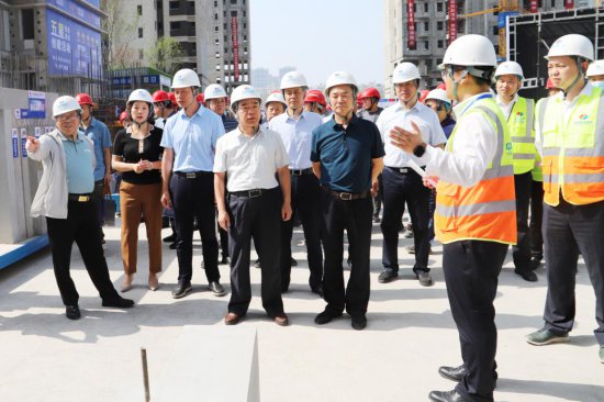 郑州市建设工程质量提升暨标准化管理施工现场观摩会在中南区域...
