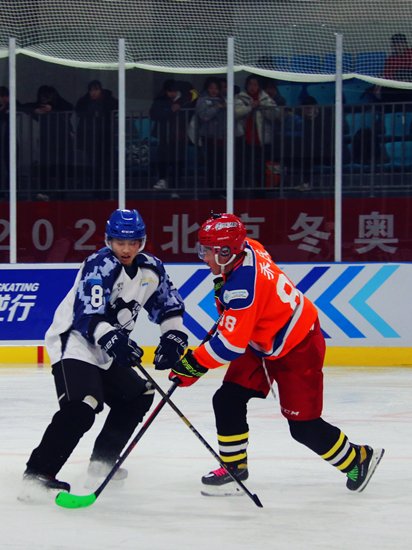 西宁将举办全国U12冰球比赛