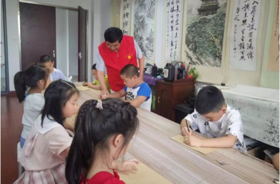 张家港：“老党员工作室”为民生幸福“加码”