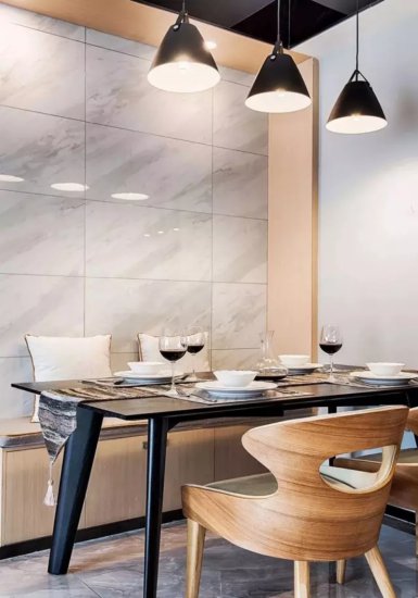 86平全屋时尚灰搭配简洁干净，客厅点缀一抹暖色演绎现代优雅