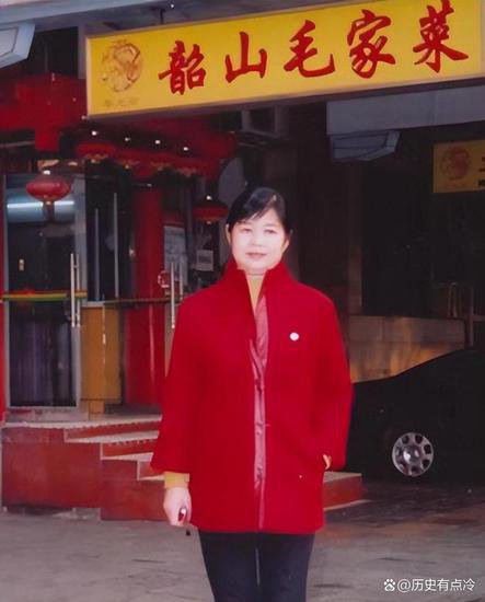 1996年，毛主席的侄女<em>开饭店</em>，<em>饭店</em>却被人砸了，是谁这么大胆子...
