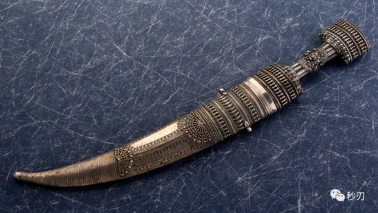 收藏价值极高的西亚古兵精品，库尔德乌兹弯刀