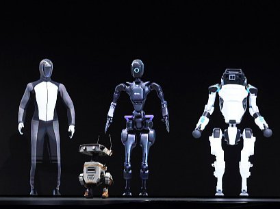 世界首款人形机器人模型正式亮相，距离真正进入生活还有多久？
