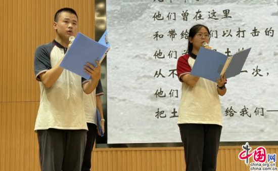 2022“书香成都·阅行村社”读书分享活动在龙泉驿向阳桥中学举行