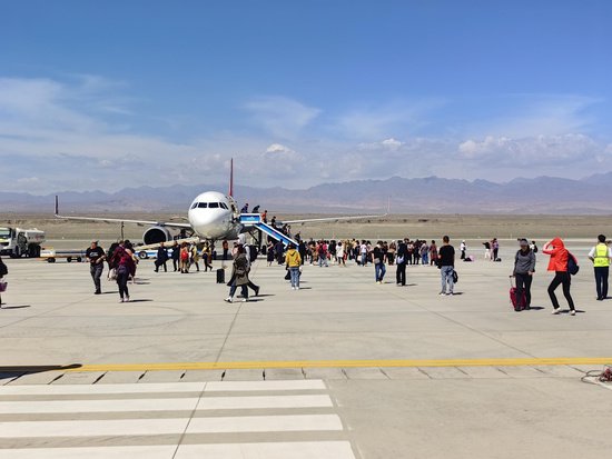 <em>吐鲁番</em>机场年旅客吞吐量超过10万人次