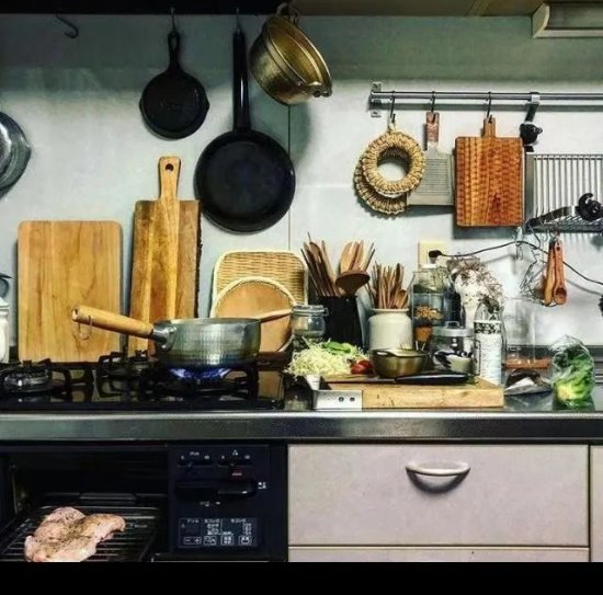 上派集成灶：小户型<em>的厨房怎么装修</em>才更高级？