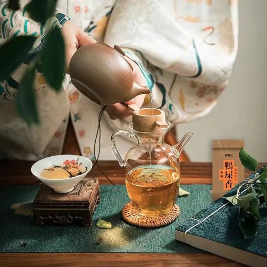 春节送茶，就选前山好茶
