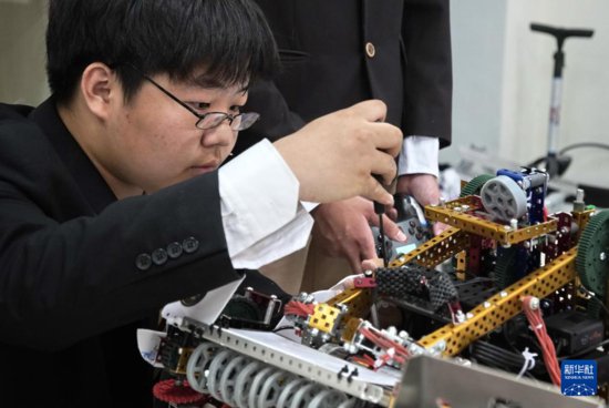 <em>北京</em>朝阳：启动人工智能赋能教育高质量发展三年行动计划