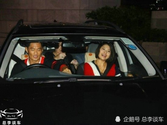 昔日TVB硬汉黄德斌的座驾，车型<em>比较实用</em>，同款车内地不多见