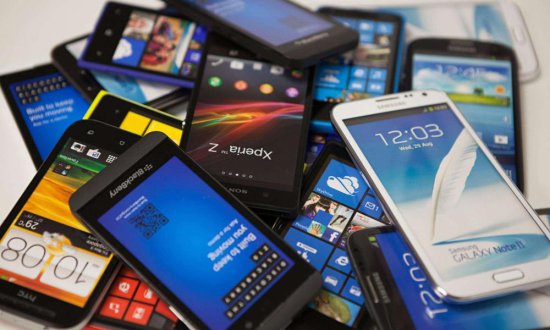 中国去年产生5亿部淘汰手机，电子<em>废弃物如何处理</em>？旧手机去哪了