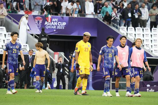 日本队一纪录比国足还差，<em>亚洲杯</em>出局因一个黑人？