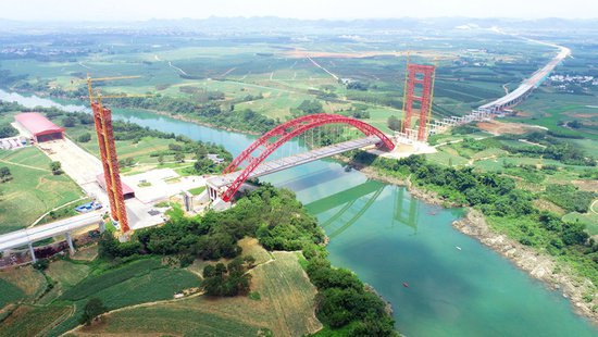 武忻高速2标细处着手提升桥梁建设品质