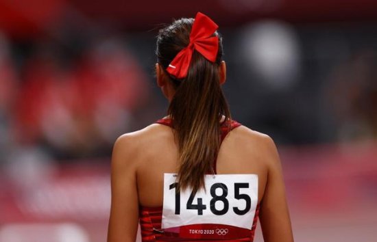 创中国女子中长跑奥运历史！姑娘不哭 你已经是中国人的骄傲！