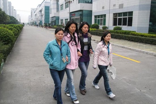 打工口述<em>史</em>：惠州万人毛织厂，我与三个女工的露水情