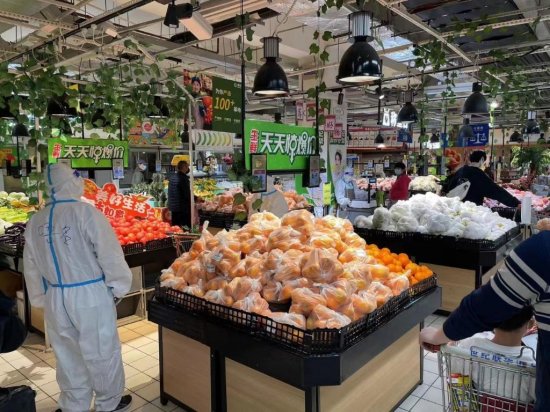 <em>上海</em>：电商运力提升、<em>超市</em>卖场恢复运营，将推出商贸复工复市“...