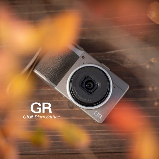 理光 GR III 相机日记<em>版单机</em>发售：金属暖灰色涂装，消息称国行价...