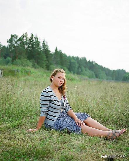 <em>真实的俄罗斯农村</em>女孩照片，照片来自<em>俄罗斯</em>摄影师