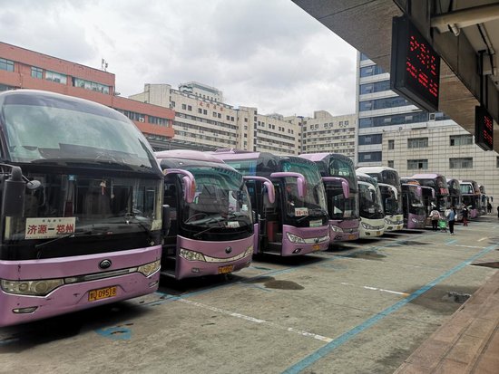 4月18日起，郑州长途汽车中心站预售“五一”假期期间的车票了