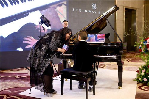 北京/为了充分展示施坦威SPIRIO钢琴独特的功能，施坦威公司邀请了...