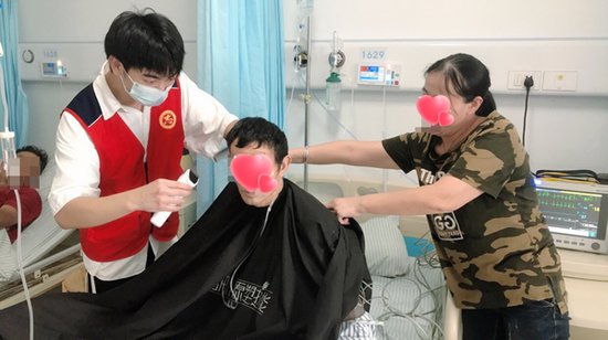 <em>晋江市</em>医院志愿服务部成立11年累计服务对象近13000人次