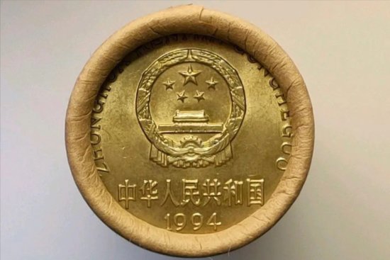 大家熟悉的梅花5角硬币中，排名第二<em>的是哪个</em>年份？