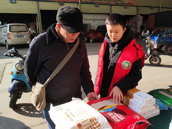 “五谷杂粮下江南”海伦团来到广西省南宁市宣传推介农产品
