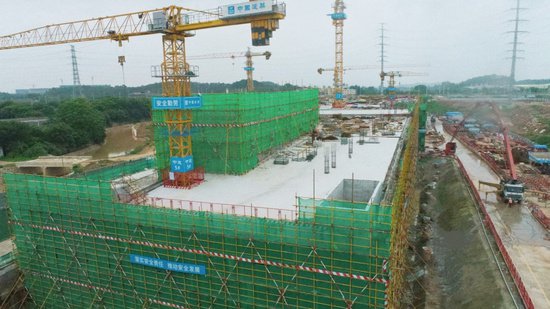 惠州三和污水处理厂项目地下箱体主体结构全面封顶