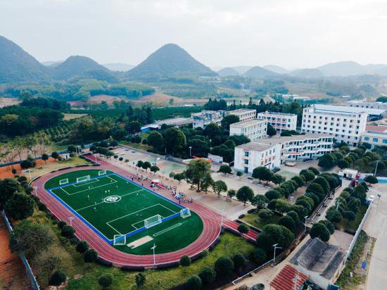 全国第五座中国女足主题球场在广西瑶乡富川落成