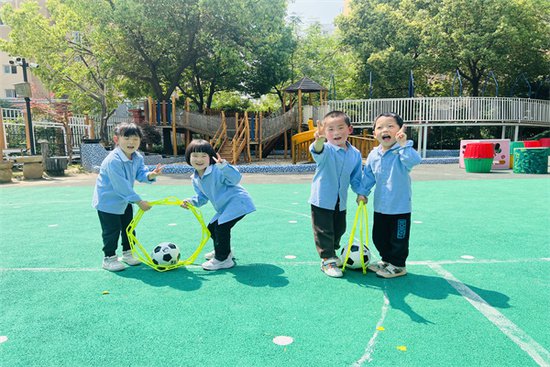 合肥市荣城幼儿园教育集团总园：足球欢乐多 萌娃逐欢乐
