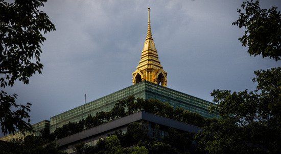 <em>泰国国王</em>批准举行2024年国会上议院选举