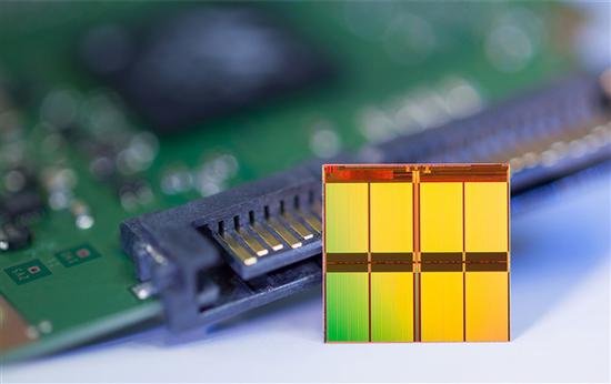 2021年Q1<em>硬盘排行</em>：PCIe 4.0<em>性能</em>霸榜、HDD靠边站