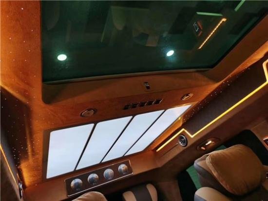 奔驰V260L改装商务车北京市场<em>价格图片</em>