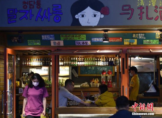 北京市确定第一批10条“<em>深夜食堂</em>”特色餐饮街区