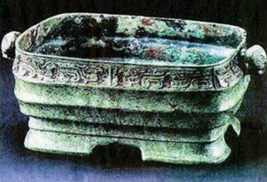 夏朝真的存在？一只古怪“青铜饭盒”记录四千年前<em>神话传说</em>！