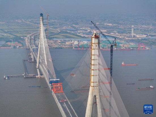 常泰长江大桥建设有序推进