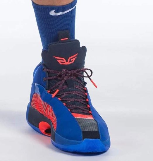 NBA球员上脚：德罗赞2双科比战靴，特雷杨明年将有<em>签名</em>鞋
