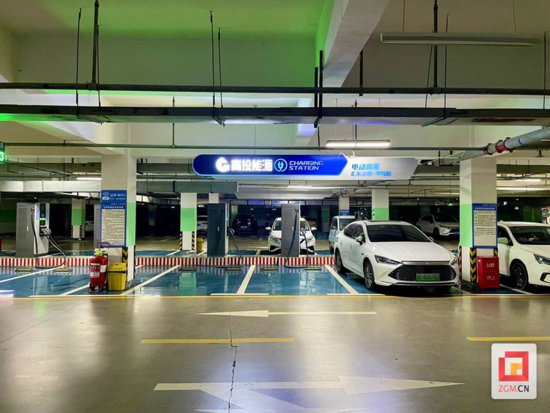 为绿色出行“续航”！自贡高新区已建成41个新能源汽车<em>充电站</em>