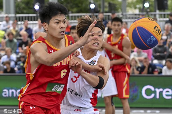 威姆斯王薪凯等四人<em>加盟上海</em>上实 助推中国三人篮球发展