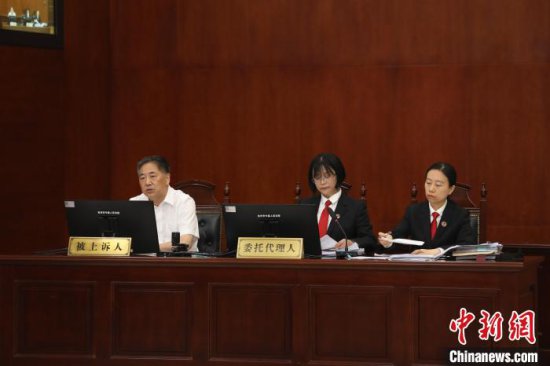 市民不服行政处罚提起行政诉讼<em> 杭州副市长</em>出庭应诉