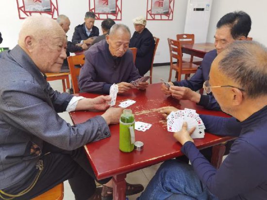 江苏海安：逐步实现“四有”居家和社区养老服务目标