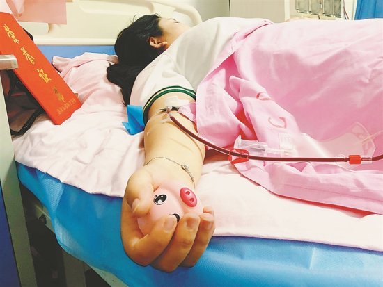 冰城90后女医生为捐造血干细胞<em> 给一岁</em>娃断奶