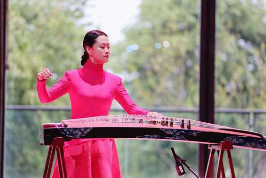 民族乐团艺术家首次与AI“合作”，《零·<em>壹</em>|中国色》在沪首演