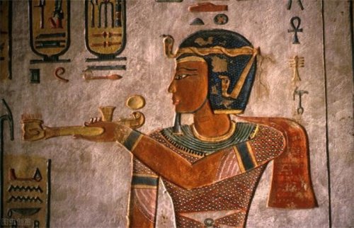 <em>古埃及</em>文物上的神秘颜料通过红外线能看到 隐藏了什么
