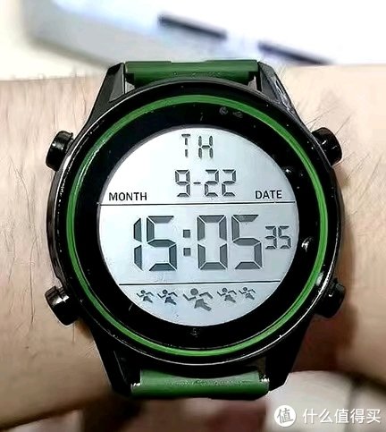 <em>手表</em>小白拥有的第<em>一块手表</em>，淡绿色的边框很好看。