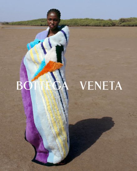 Bottega Veneta 与《Air Afrique》杂志展开独家合作