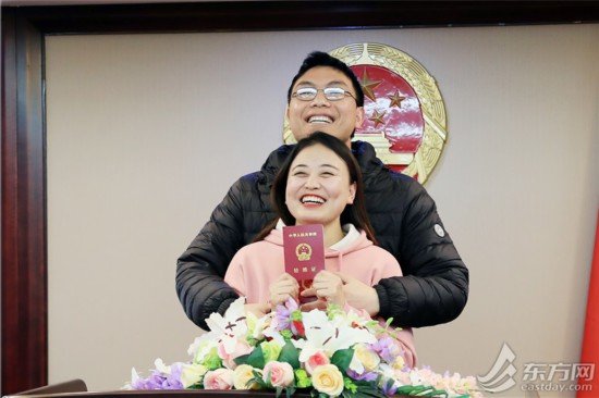 最“有爱”的日子 2022年2月22日上海<em>婚姻</em>登记迎高峰